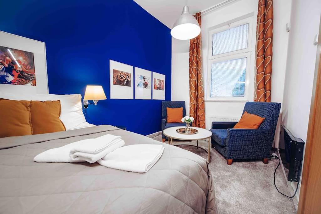Unique Apartment With Private Pool, Cinema, Spa Prága Kültér fotó