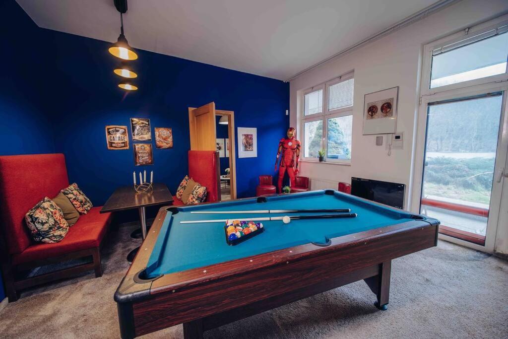 Unique Apartment With Private Pool, Cinema, Spa Prága Kültér fotó